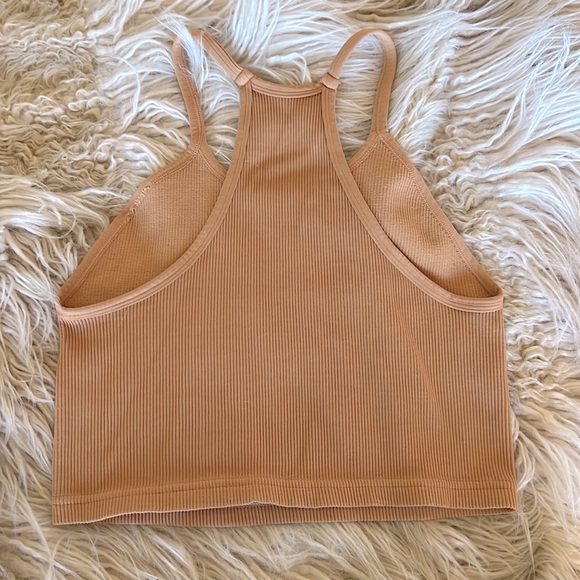 NWOT Free People Movement Happiness Runs
Crop M/L Lark. 💜 - Picture 6 of 6